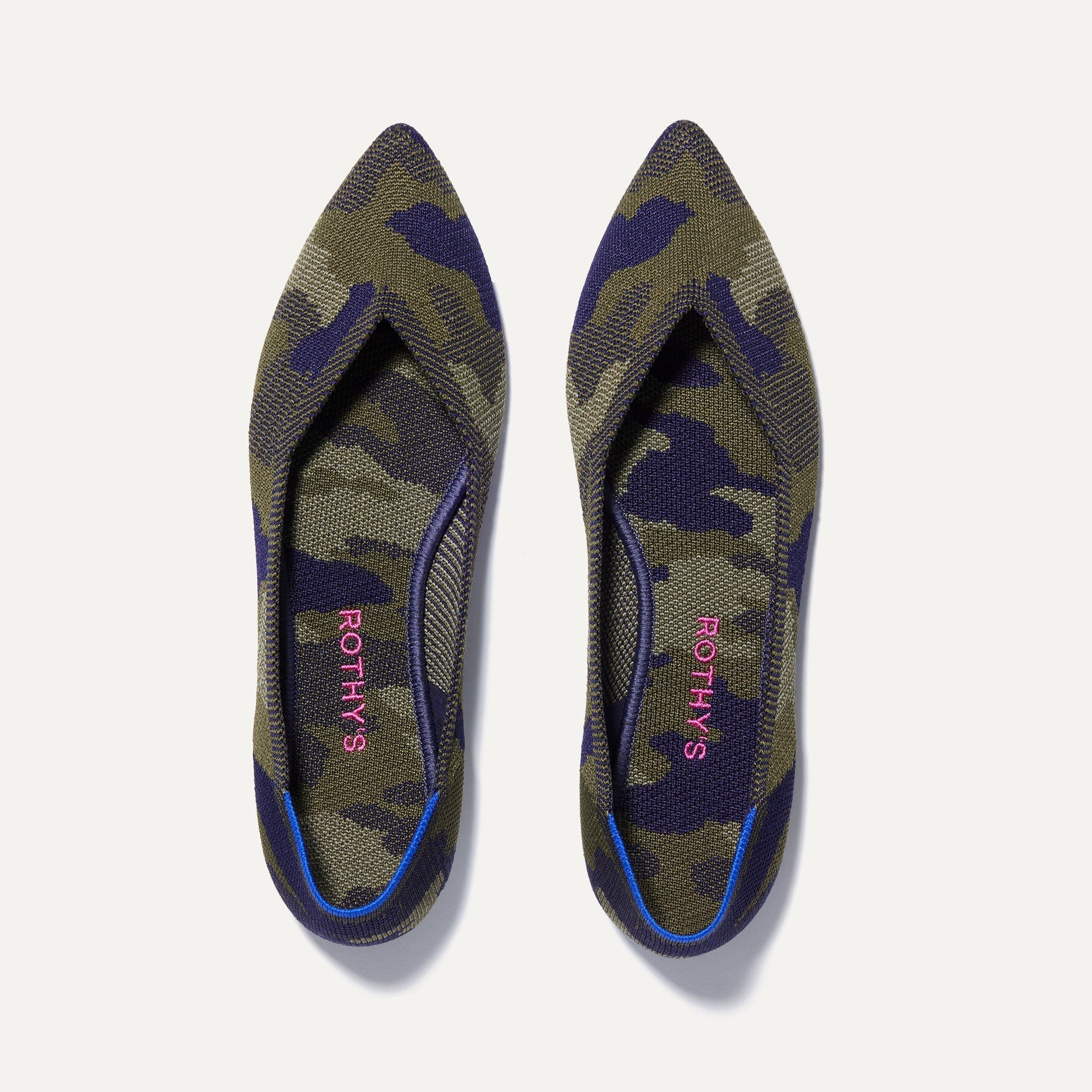 The Point in Spruce Camo shown from the top.
