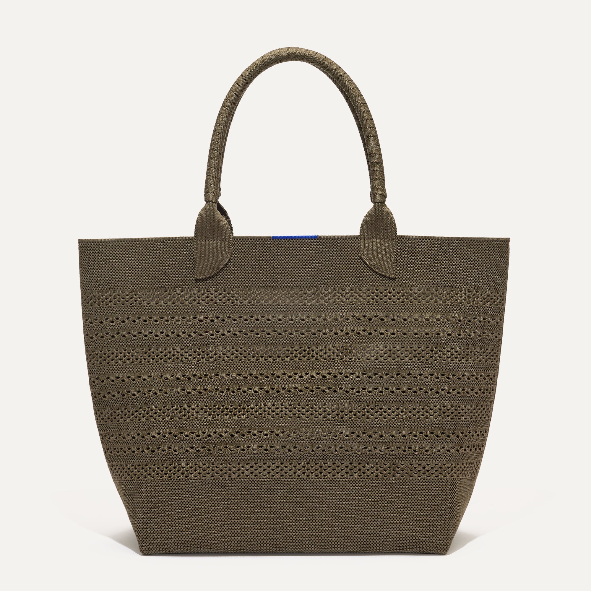 PLP |The Lightweight Tote in Safari Crochet shown from the front. 
