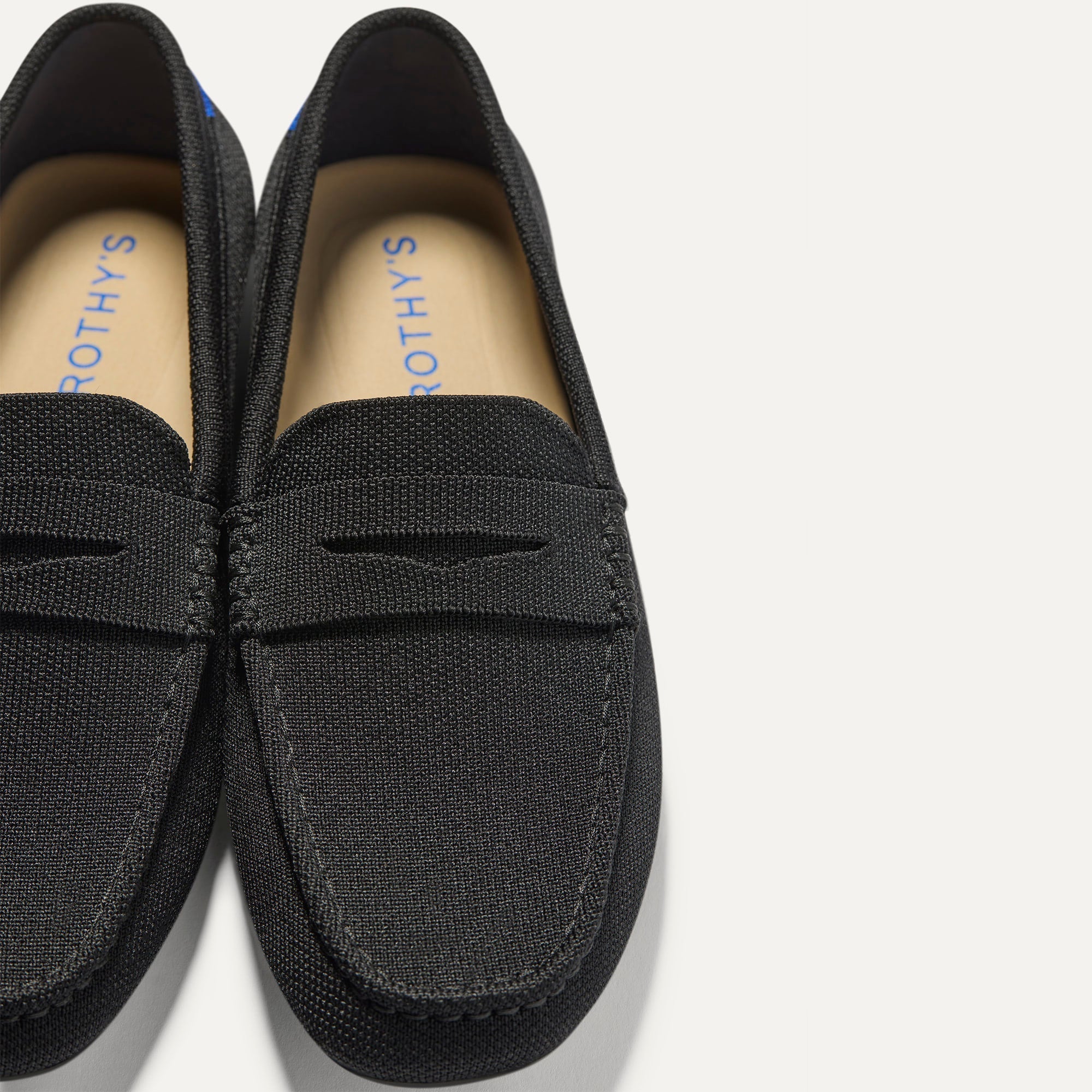 Close up of the toe and vamp of The Men's Daily Driver in Black. 